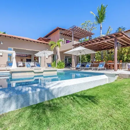 Beachfront Enchanting Villa In Punta Mita-3