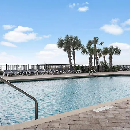 Newly Renovated Oceanfront King Suite! Spectacular Views- Landmark 826-2
