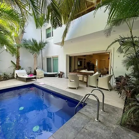 Casa De Lujo Con Alberca Y Playa Privada-3