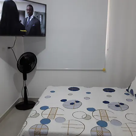 Estudio Con Piscina En Res De Lujo A 10 Min Ctro Y Playas-3