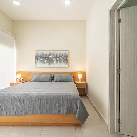 2 Bd With Balcony, Rooftop Pool, Hot Tub, Gym-3
