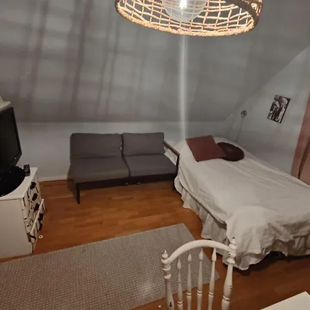 Amazing Home In Särö With 5 Bedrooms And Wifi-3