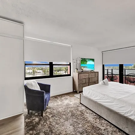 Huge 2Bd Miami Beach With Beach Service -720-2