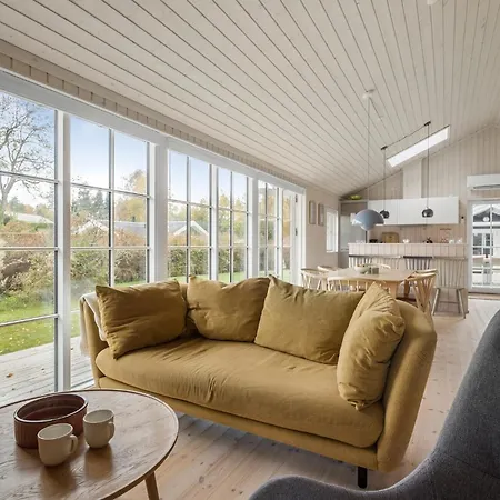 Amazing Home In Hornbaek With Wifi-3