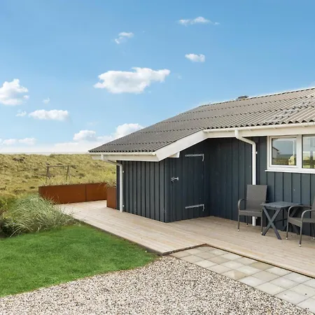 Holiday Home Saeby With A Fireplace 05-2
