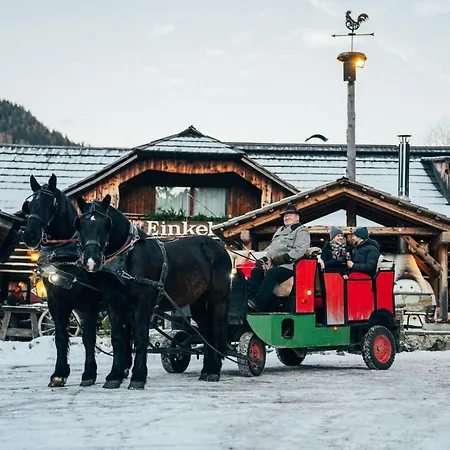 Trattlers Hof-Chalets-3