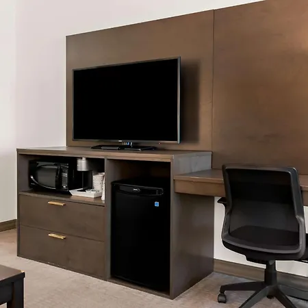 Best Western Plus Morden-2