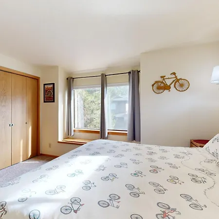 Fairway Village Unit 9-3