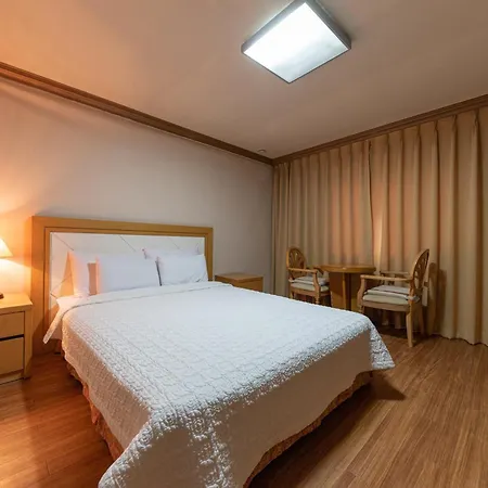 Juwang Mt Oncheon Tourist Hotel-2