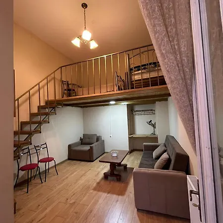 Elene'S Apartment On Orbeliani-3
