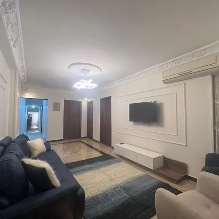 Fantastic Nile View Apartment-2