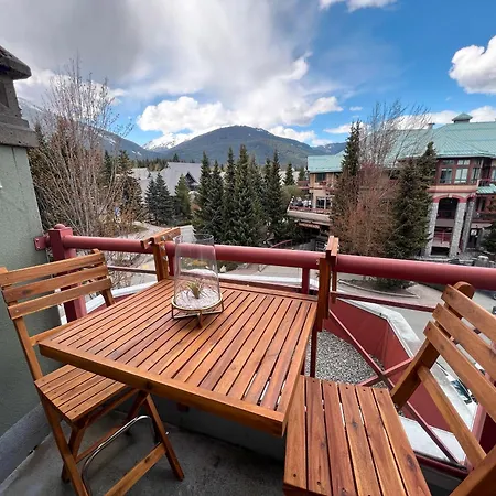 Alpenglow Lodge Queen Boho Studio By Mva-2