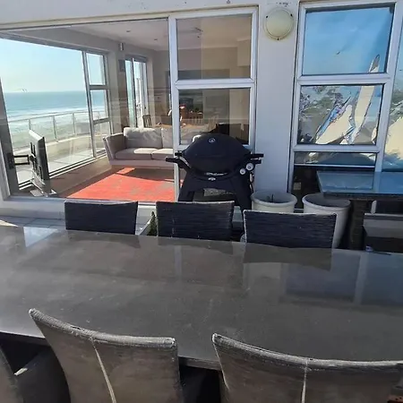 Jacuzzi With 270 Views Right On Beach-3
