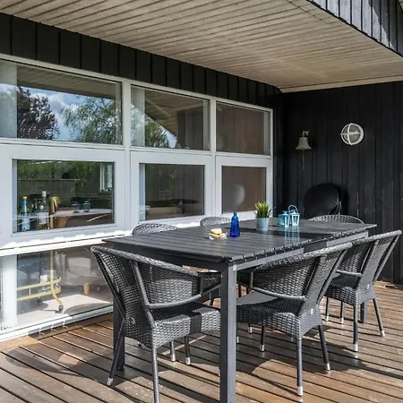 Holiday Home Svalevej I-2