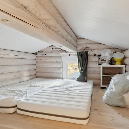Nice Home In Hornbaek With Wifi-2
