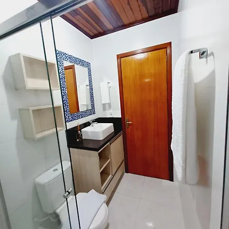 Casa Com Hidromassagem E Lareira-3