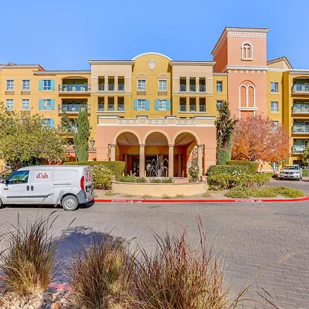 Charming Retreat On Lake Las Vegas With Pool Access!-3