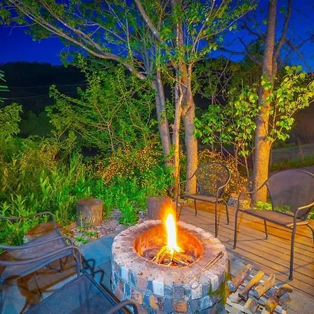 Gapyeong Adelheim Pension Dogs Allowed, Group Rooms, Spa-2