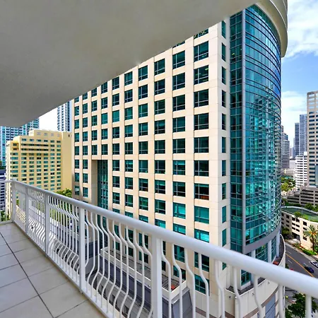 Condo That Will Make Feel The Ocean Breeze Close-3
