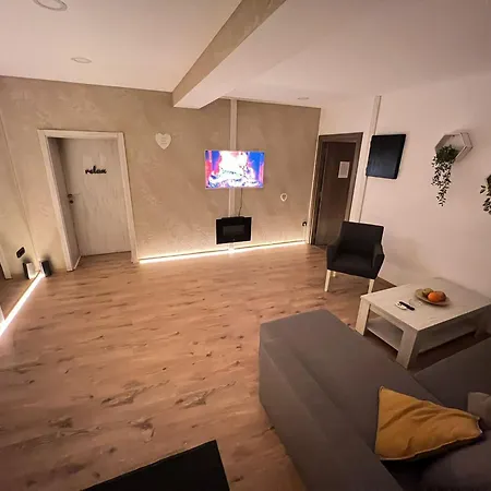 Wolf Spa Apartment-3
