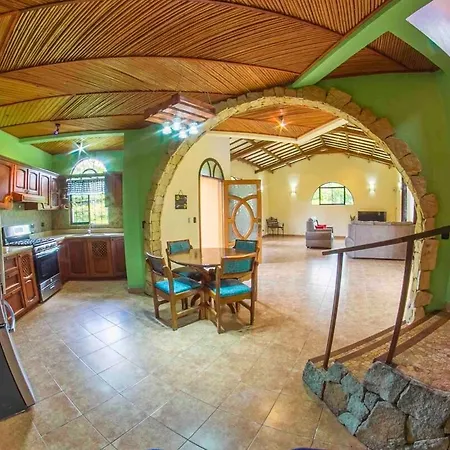 Arenal Tropical Home Villa-2