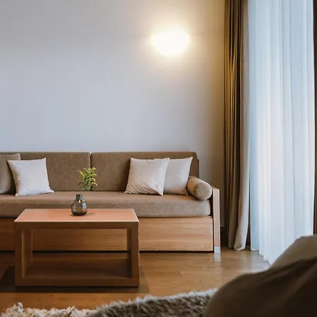 Lindenhof Pure Luxury & Spa Dolcevita Resort-3