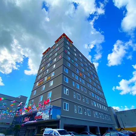 F1 Hotel-2