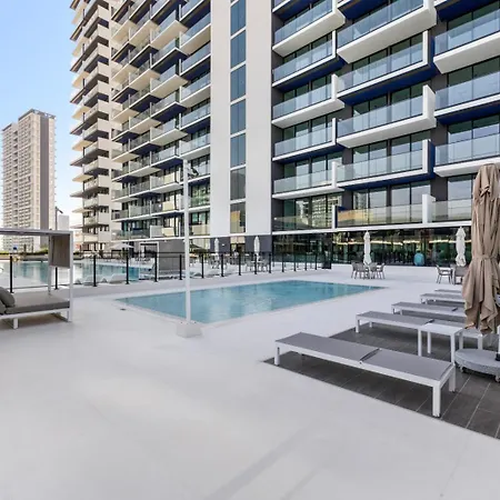 Full Dubai Skyline View LUX 1 BR JVC-3