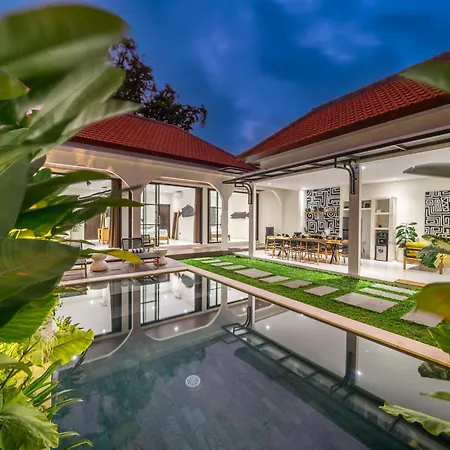 Alisa 4 - Luxurious 4Br Villa With Garden Views And Pool-3