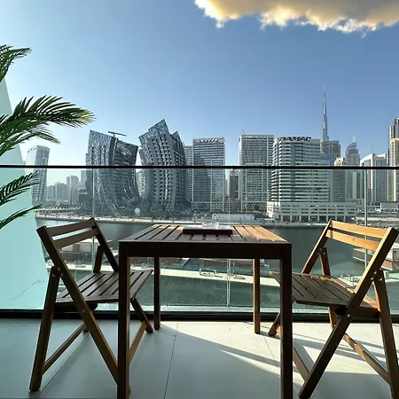 Trophy - Santorini Studio Burjkhalifa & Canal Views Sofa Bed-3