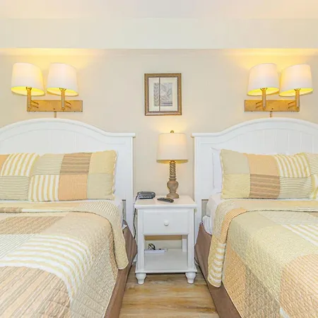 Beautifully Updated 1Br- Spectacular Oceanfront Views-The Savoy Unit 102-3
