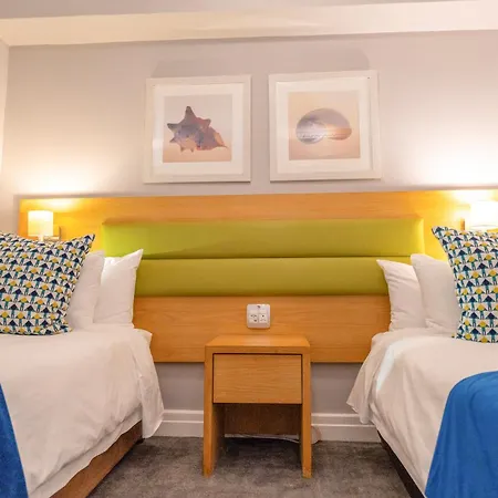 Peninsula All Suite Hotel By Dream Resorts-3
