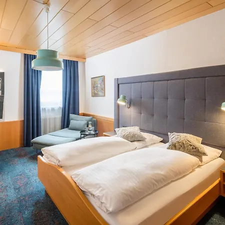 Hotel-Gasthof zum Bach-3