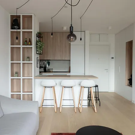 Hostgost Selected Suites - K District-3