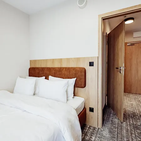 Zloty Horyzont Apartments-2