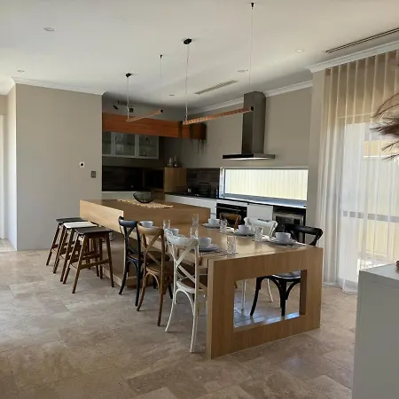 Alkimos Beach Luxury Home-2