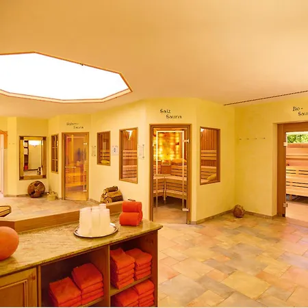 Hotel Sonne Baiersbronn-3