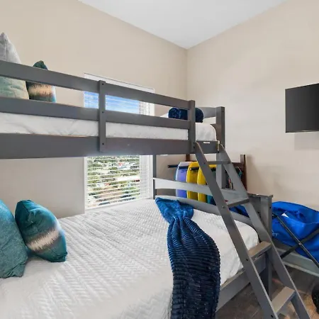Family-Friendly 4Br Beachfront Retreat W/ Indoor & Outdoor Pools-3