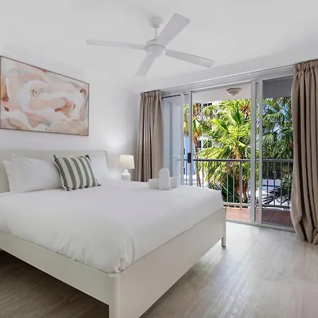 Bel Air Modern 1 Bedroom Apartment - Coasthm-2