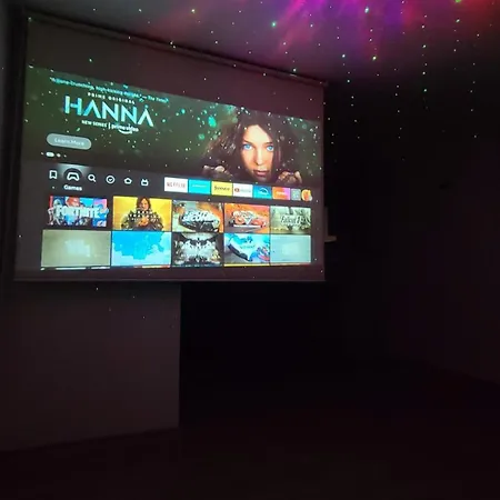 Sky Amplia Suite Con Jacuzzi Privado Y Cine En Casa A 3 Min De La Embajada-2