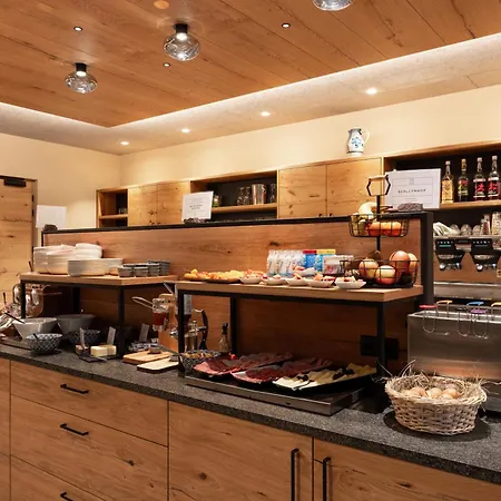 Residence Erika - Apartments, Breakfast&Sauna-2