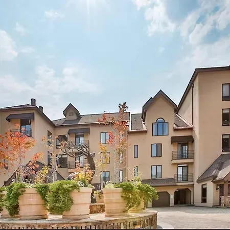 Chamonix 32, Snowmass Ski-In/Ski-Out Condo W/Shared Pool/Hot Tub/Wifi-2