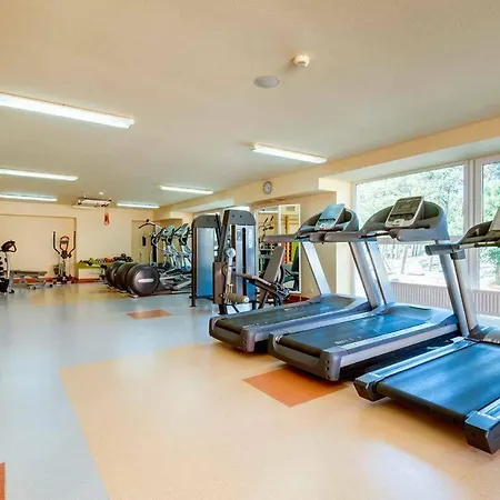 Akces Medical Fit & Spa Basen, Sauna, Jacuzzi I Silownia W Cenie-2