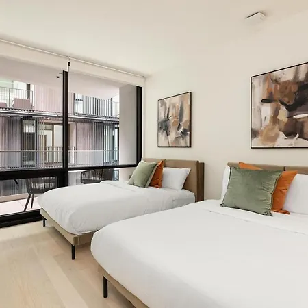 Luxurious 2-Bedroom Retreat In Santa Monica-3