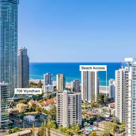 Surfers Paradise 2 Bed Great Views Pool-2