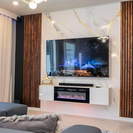 Simply Amazing 5Br Chic Retreat Themed Fun & Style-2