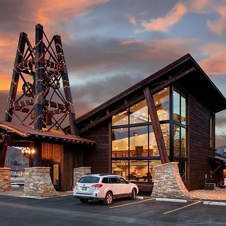 Quaint Prospector Lodge Studio #729-3