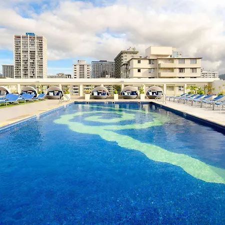 Hilton Waikiki Beach Hotel-2