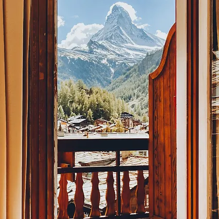 Hotel Capricorn-3