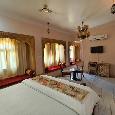 Hotel Golden Excellency-2